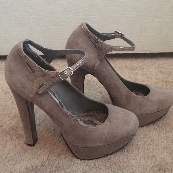 Steve Madden Pumps - Picture 3 of 3